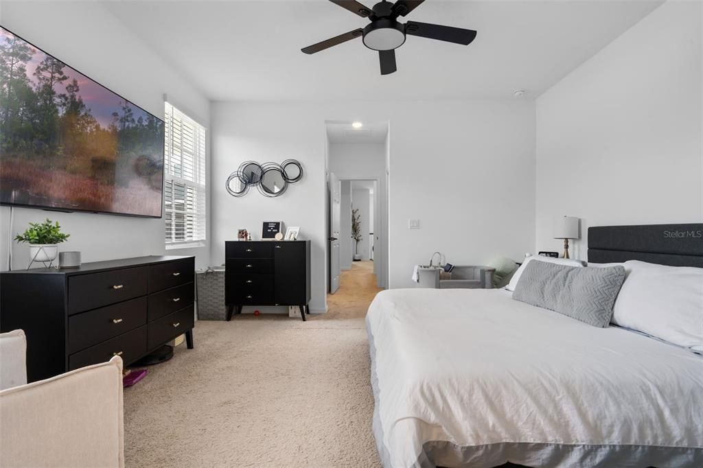 For Rent: $3,400 (3 beds, 2 baths, 1638 Square Feet)