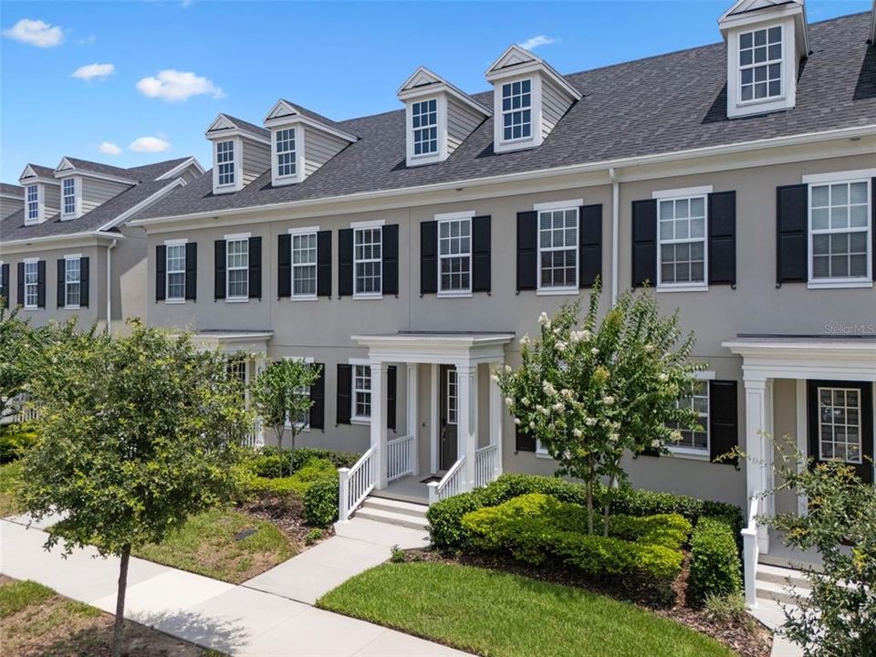 For Rent: $3,400 (3 beds, 2 baths, 1638 Square Feet)