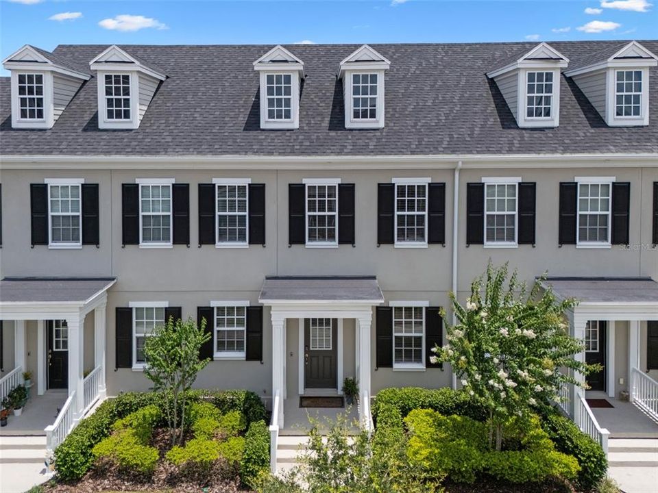 For Rent: $3,400 (3 beds, 2 baths, 1638 Square Feet)