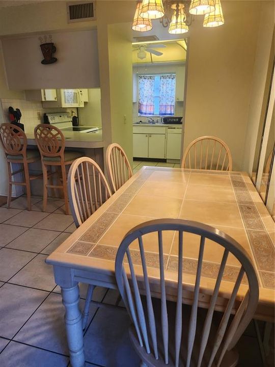 En Renta: $1,250 (1 camas, 1 baños, 669 Pies cuadrados)