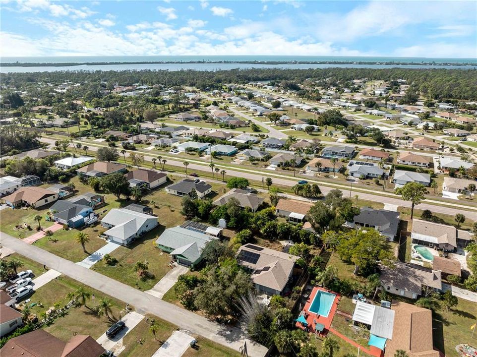 На продажу: $299,000 (3 спален, 2 ванн, 1767 Квадратных фут)