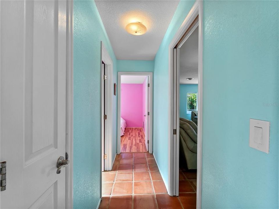 На продажу: $299,000 (3 спален, 2 ванн, 1767 Квадратных фут)