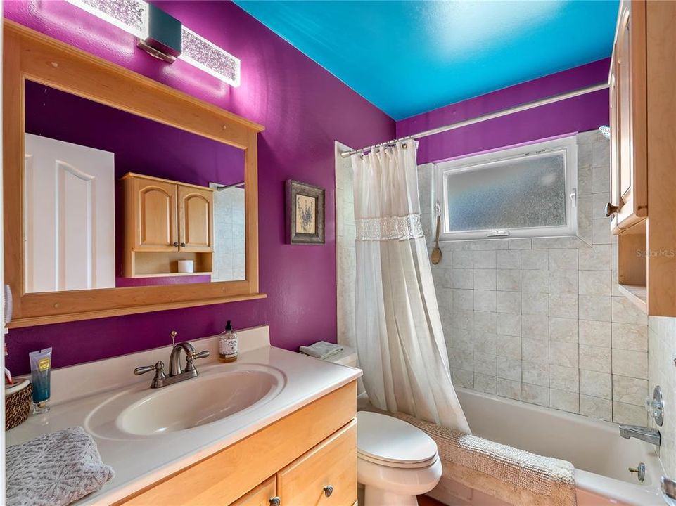 На продажу: $299,000 (3 спален, 2 ванн, 1767 Квадратных фут)