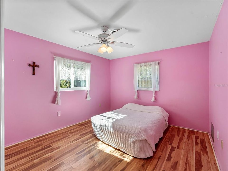 На продажу: $299,000 (3 спален, 2 ванн, 1767 Квадратных фут)