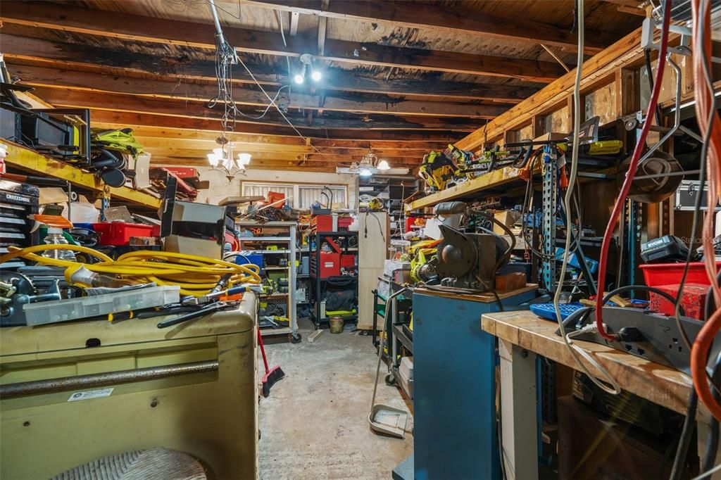 En Venta: $399,900 (3 camas, 2 baños, 1944 Pies cuadrados)