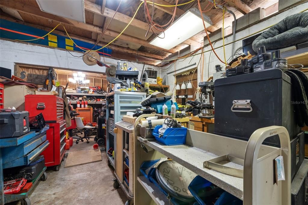 En Venta: $399,900 (3 camas, 2 baños, 1944 Pies cuadrados)