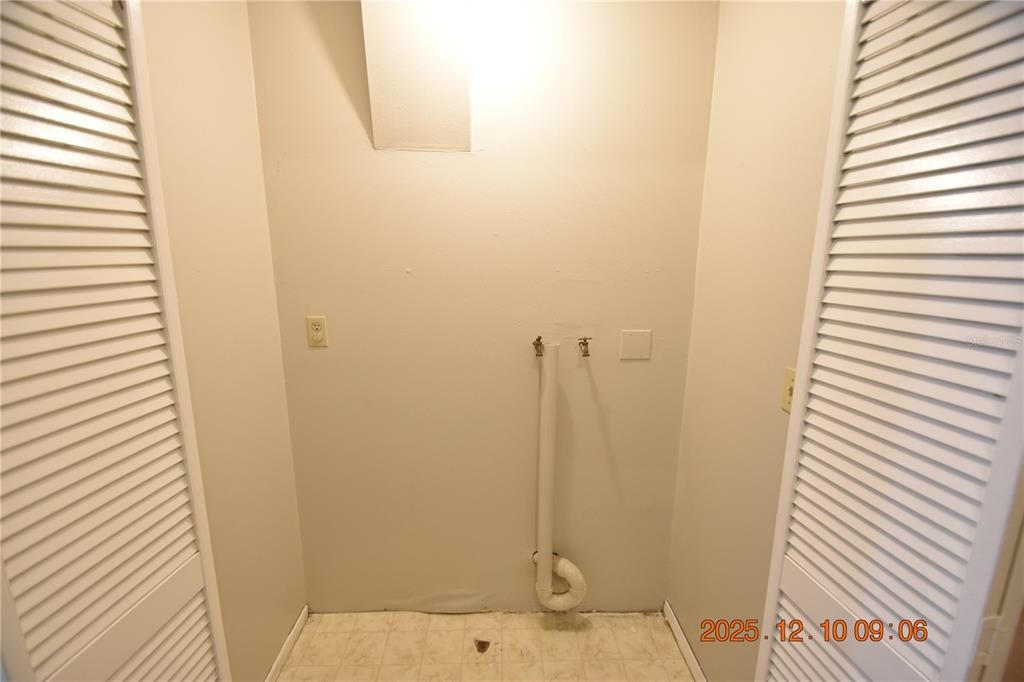 For Rent: $1,750 (3 beds, 2 baths, 1136 Square Feet)