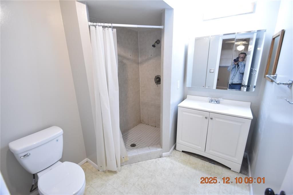 For Rent: $1,750 (3 beds, 2 baths, 1136 Square Feet)