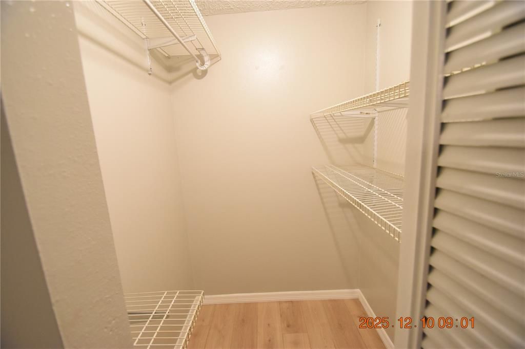 For Rent: $1,750 (3 beds, 2 baths, 1136 Square Feet)