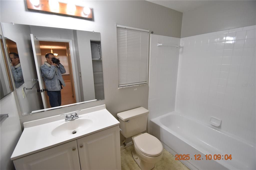 For Rent: $1,750 (3 beds, 2 baths, 1136 Square Feet)