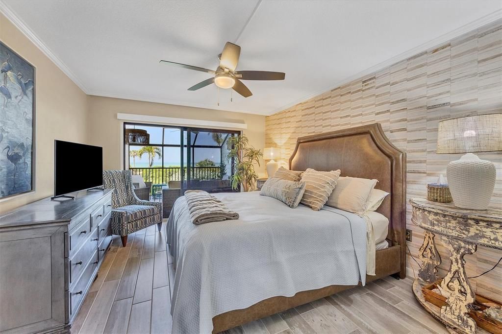 待售: $1,299,000 (2 贝兹, 2 浴室, 1326 平方英尺)