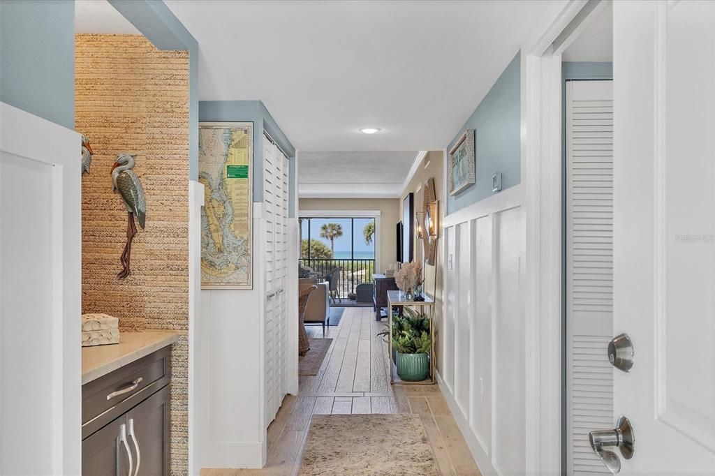 待售: $1,299,000 (2 贝兹, 2 浴室, 1326 平方英尺)