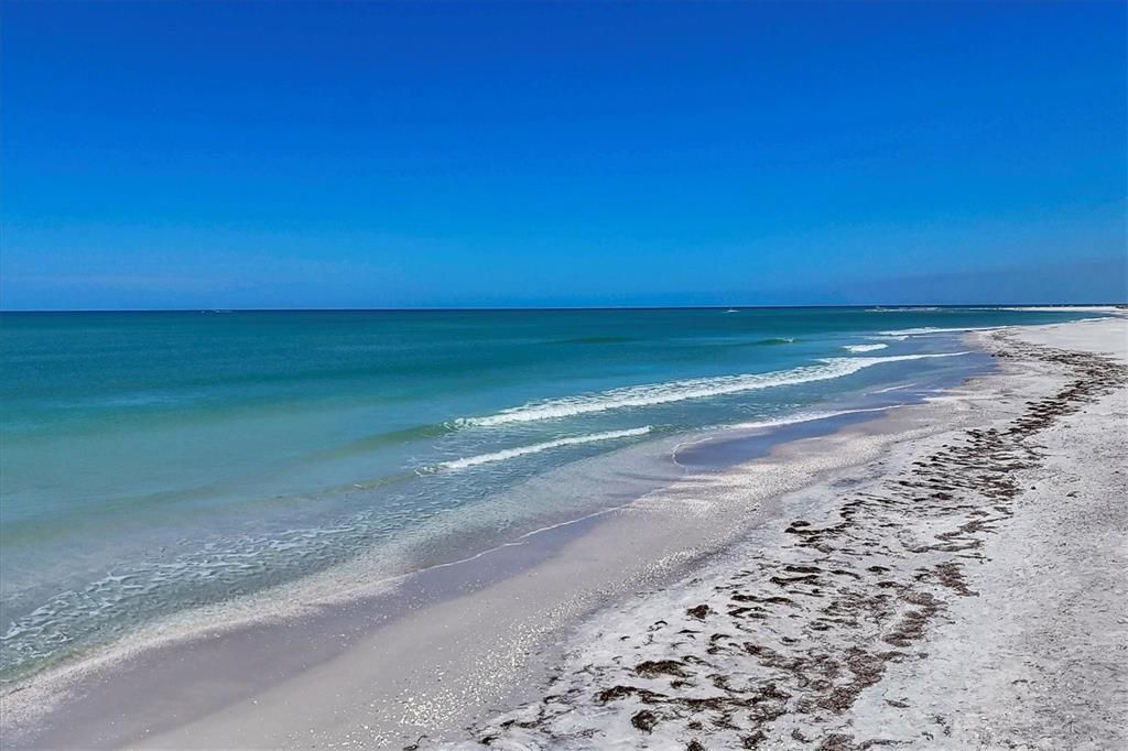 待售: $1,299,000 (2 贝兹, 2 浴室, 1326 平方英尺)