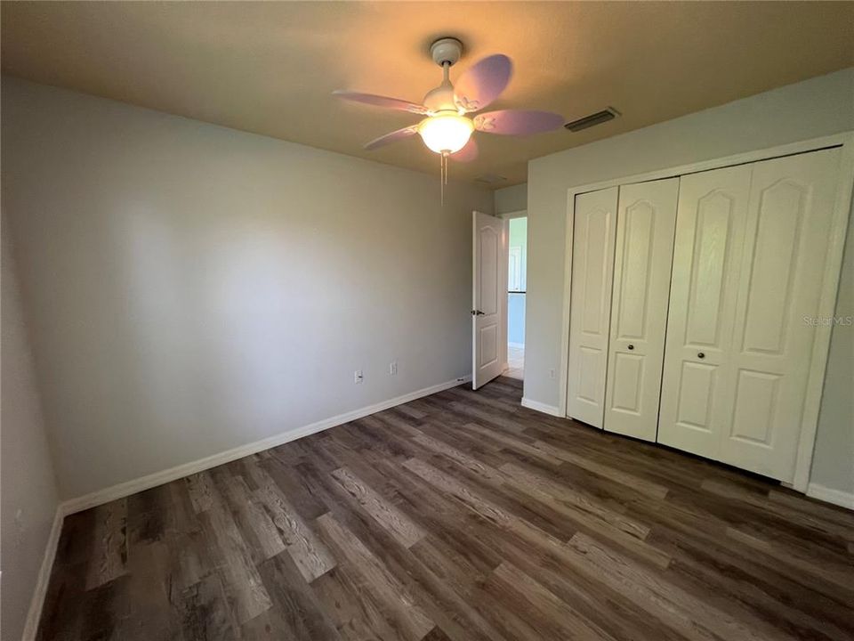 For Rent: $1,900 (3 beds, 2 baths, 1821 Square Feet)