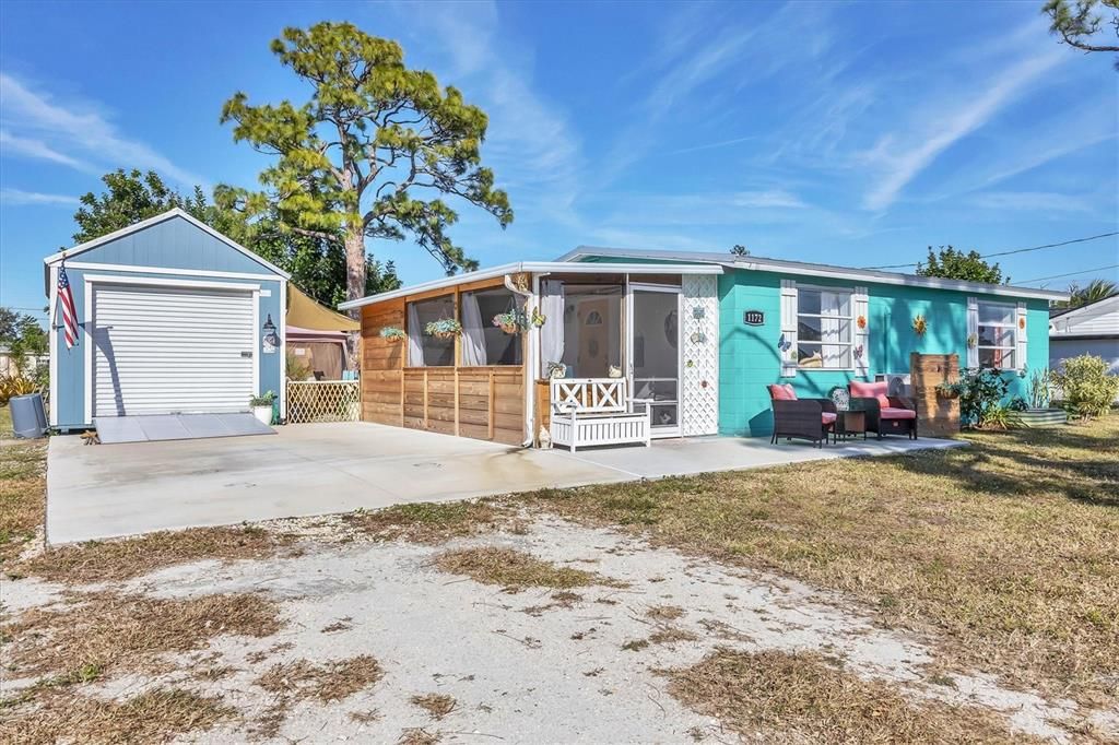 На продажу: $269,900 (2 спален, 1 ванн, 696 Квадратных фут)