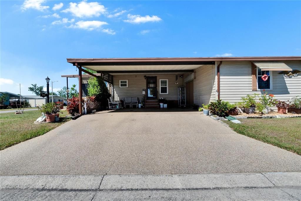 For Sale: $200,000 (2 beds, 2 baths, 1404 Square Feet)