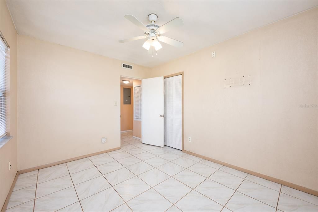 En Venta: $250,000 (3 camas, 1 baños, 917 Pies cuadrados)