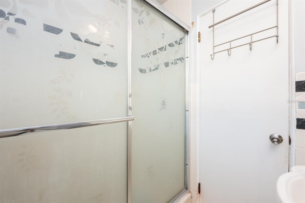 En Venta: $250,000 (3 camas, 1 baños, 917 Pies cuadrados)