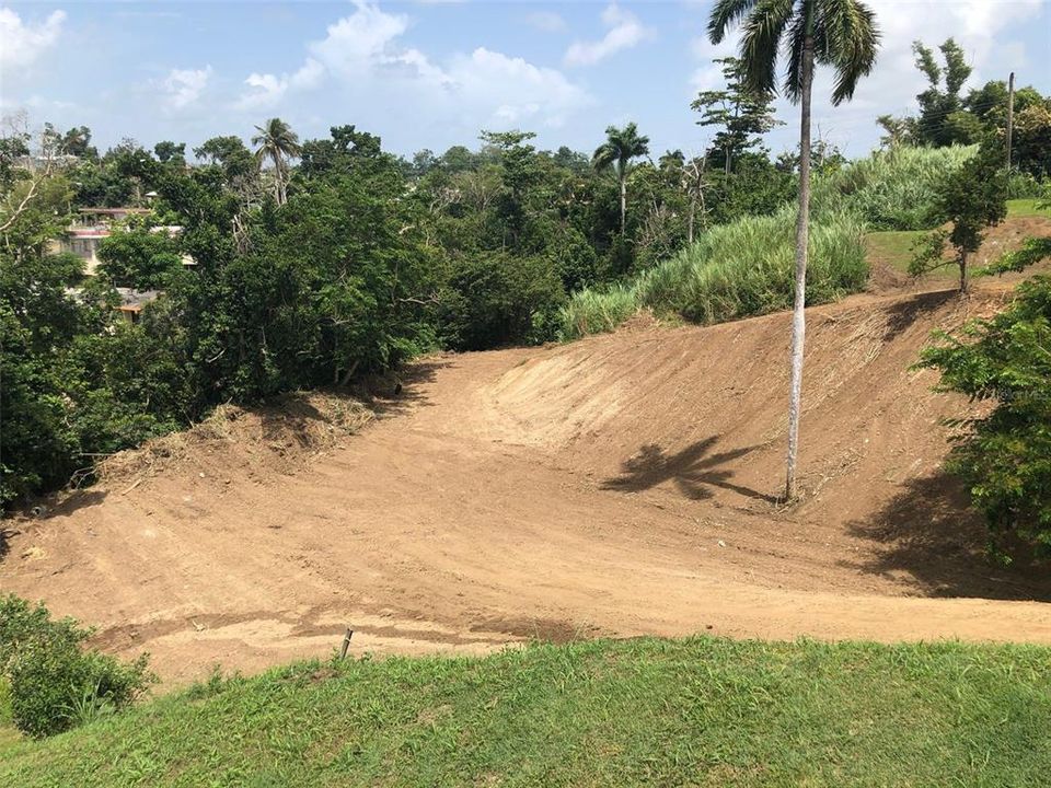 En Venta: $59,900 (0.73 acres)