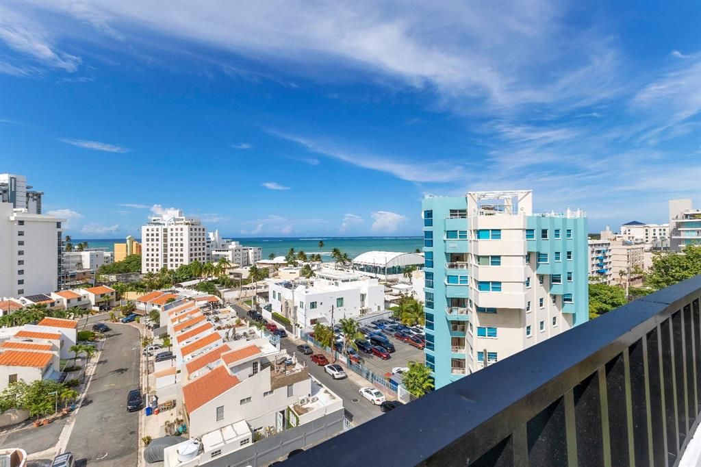 En Venta: $2,350,000 (6 camas, 5 baños, 4300 Pies cuadrados)