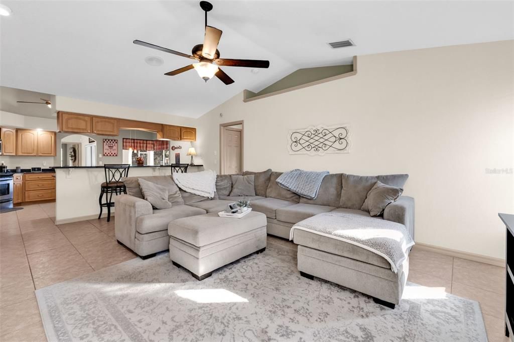 For Sale: $399,000 (3 beds, 2 baths, 2139 Square Feet)