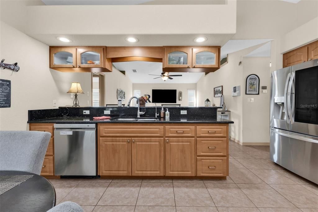 For Sale: $399,000 (3 beds, 2 baths, 2139 Square Feet)