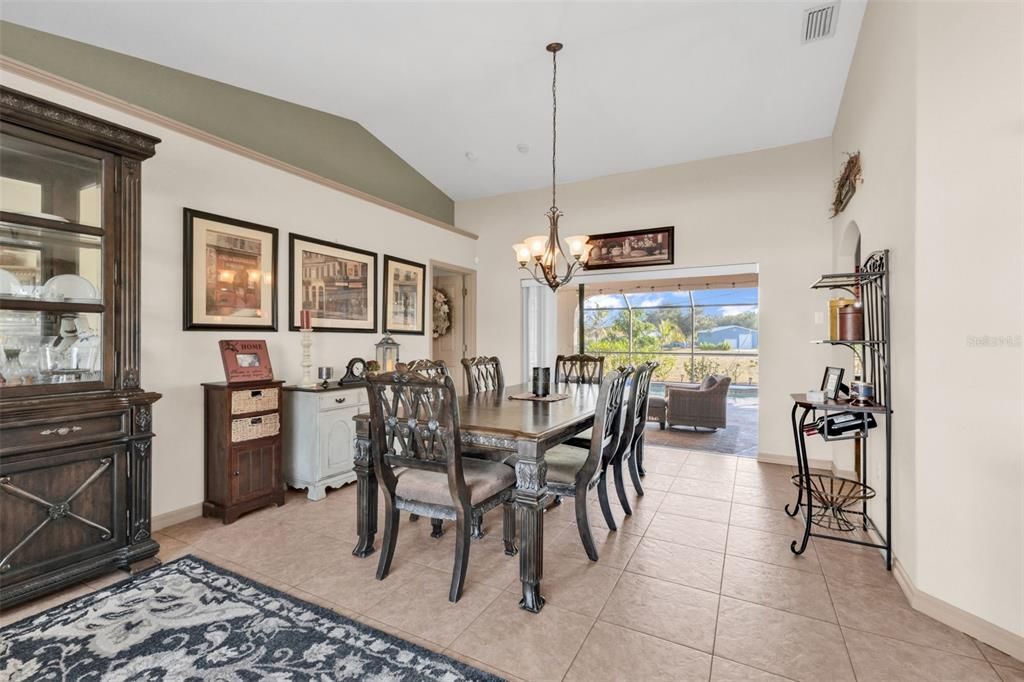 For Sale: $399,000 (3 beds, 2 baths, 2139 Square Feet)