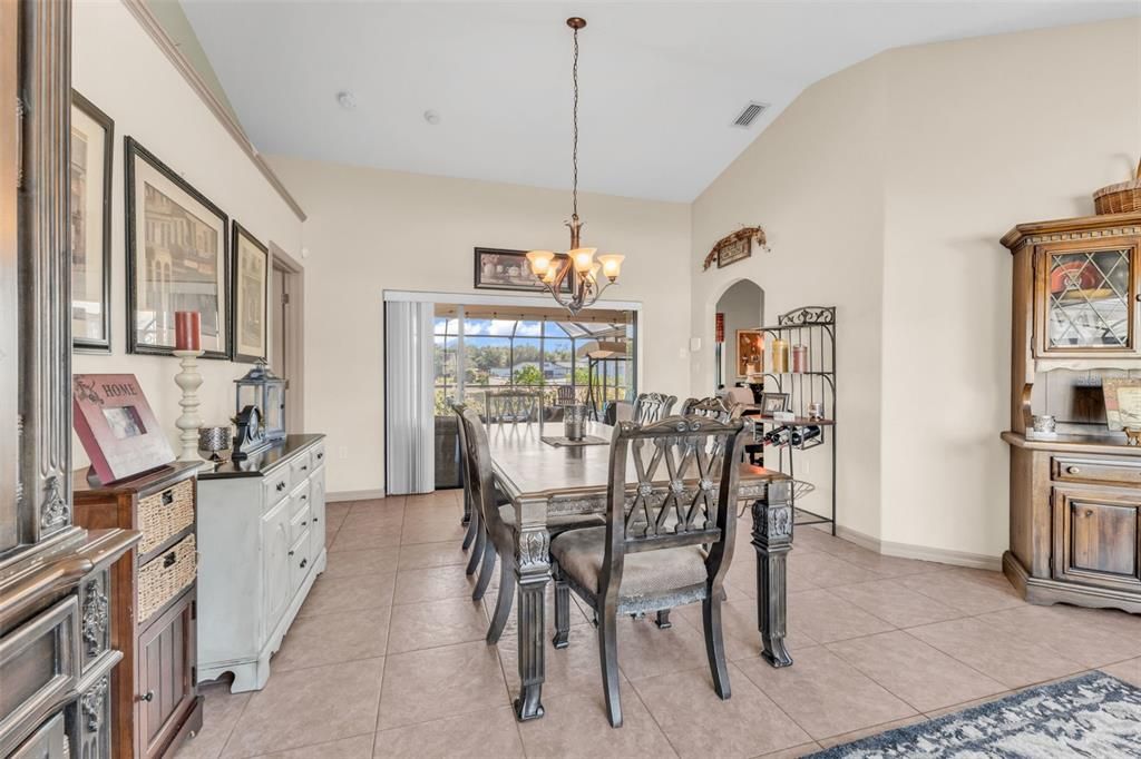 For Sale: $399,000 (3 beds, 2 baths, 2139 Square Feet)