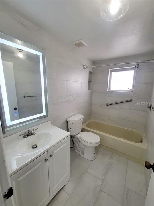 For Rent: $1,800 (3 beds, 2 baths, 1314 Square Feet)