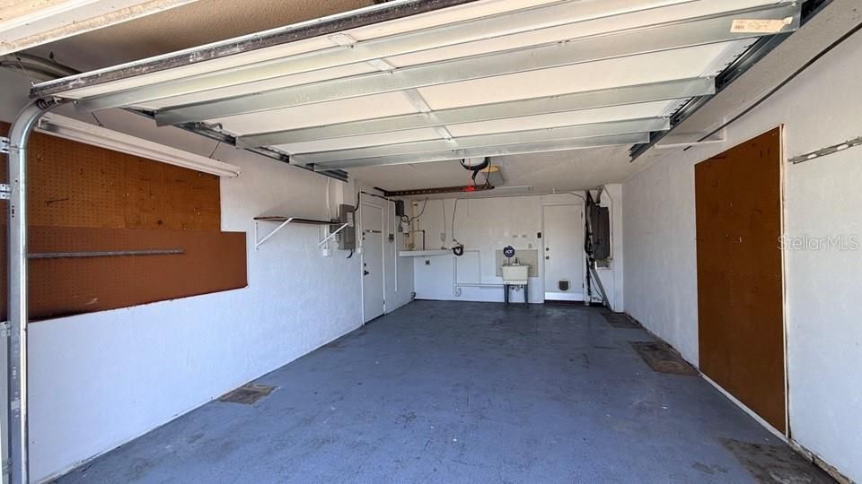 For Rent: $1,800 (3 beds, 2 baths, 1314 Square Feet)