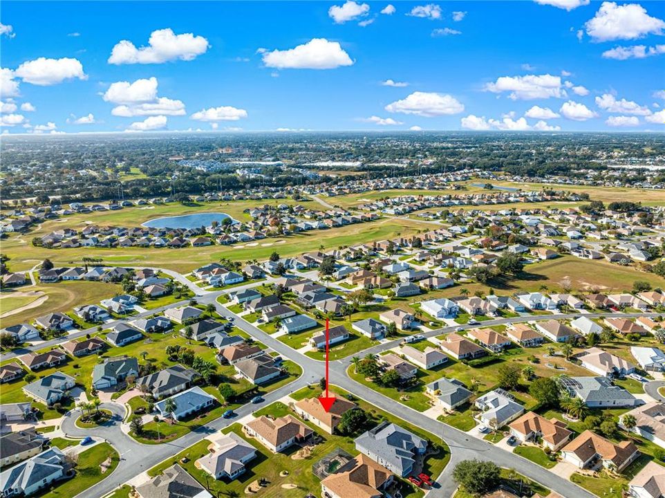 合同活跃: $419,900 (3 贝兹, 2 浴室, 2015 平方英尺)