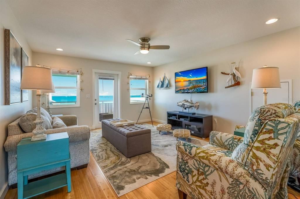 For Sale: $3,195,000 (5 beds, 5 baths, 3202 Square Feet)