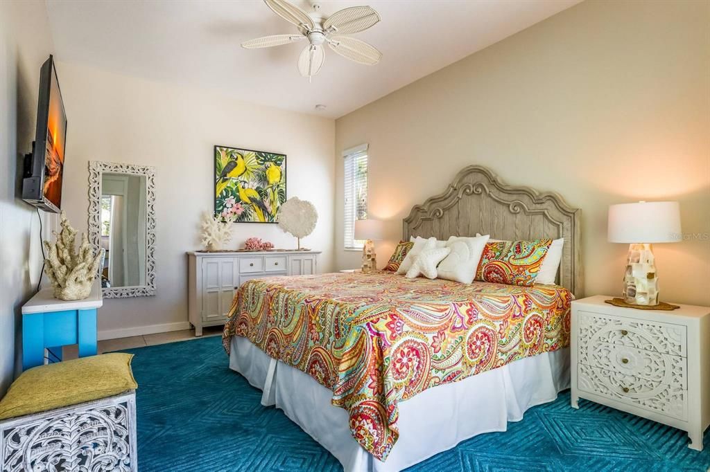 For Sale: $3,195,000 (5 beds, 5 baths, 3202 Square Feet)