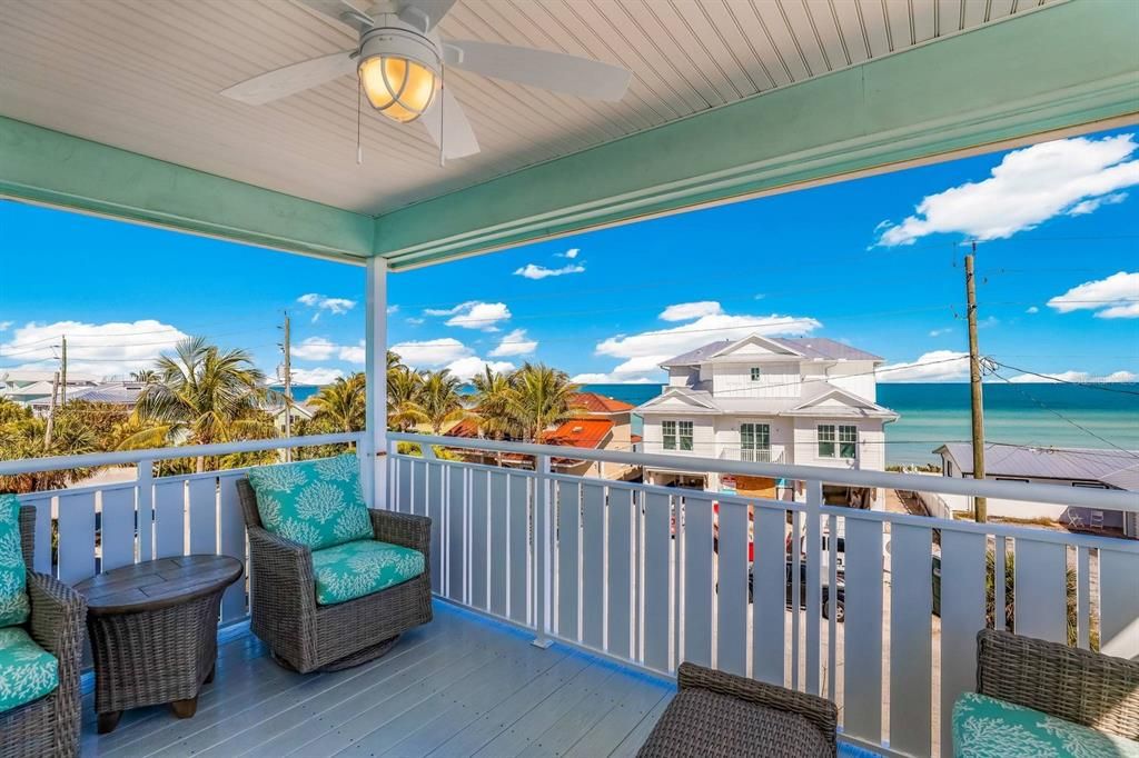 For Sale: $3,195,000 (5 beds, 5 baths, 3202 Square Feet)