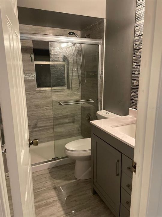 For Sale: $359,999 (3 beds, 2 baths, 1094 Square Feet)