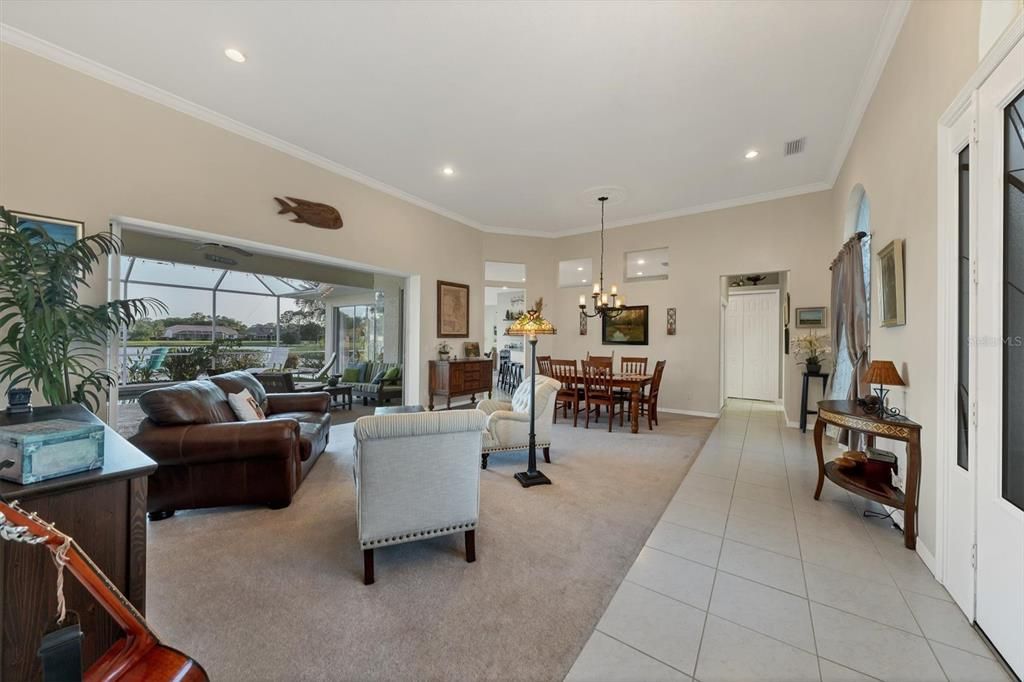 For Rent: $7,000 (3 beds, 2 baths, 2379 Square Feet)