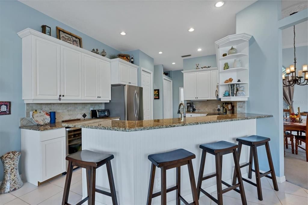 For Rent: $7,000 (3 beds, 2 baths, 2379 Square Feet)