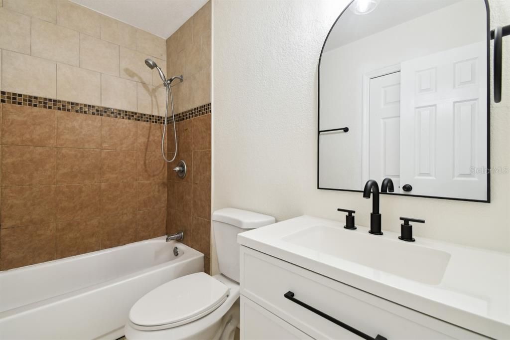 En Renta: $1,800 (2 camas, 1 baños, 900 Pies cuadrados)