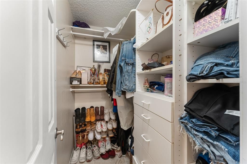 待售: $355,000 (4 贝兹, 2 浴室, 1666 平方英尺)