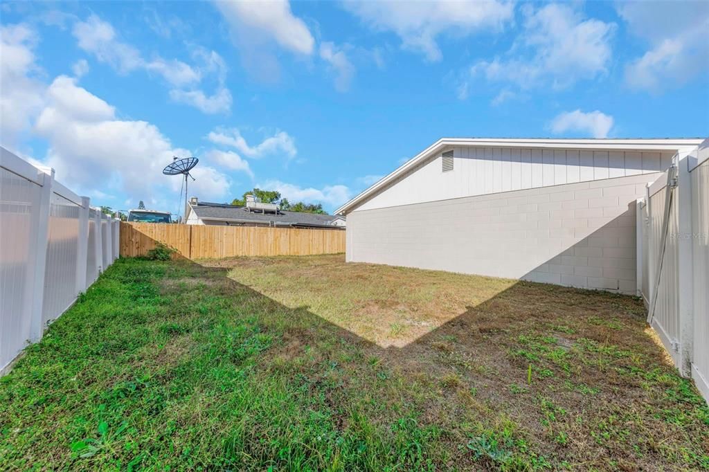 En Venta: $305,000 (3 camas, 2 baños, 928 Pies cuadrados)