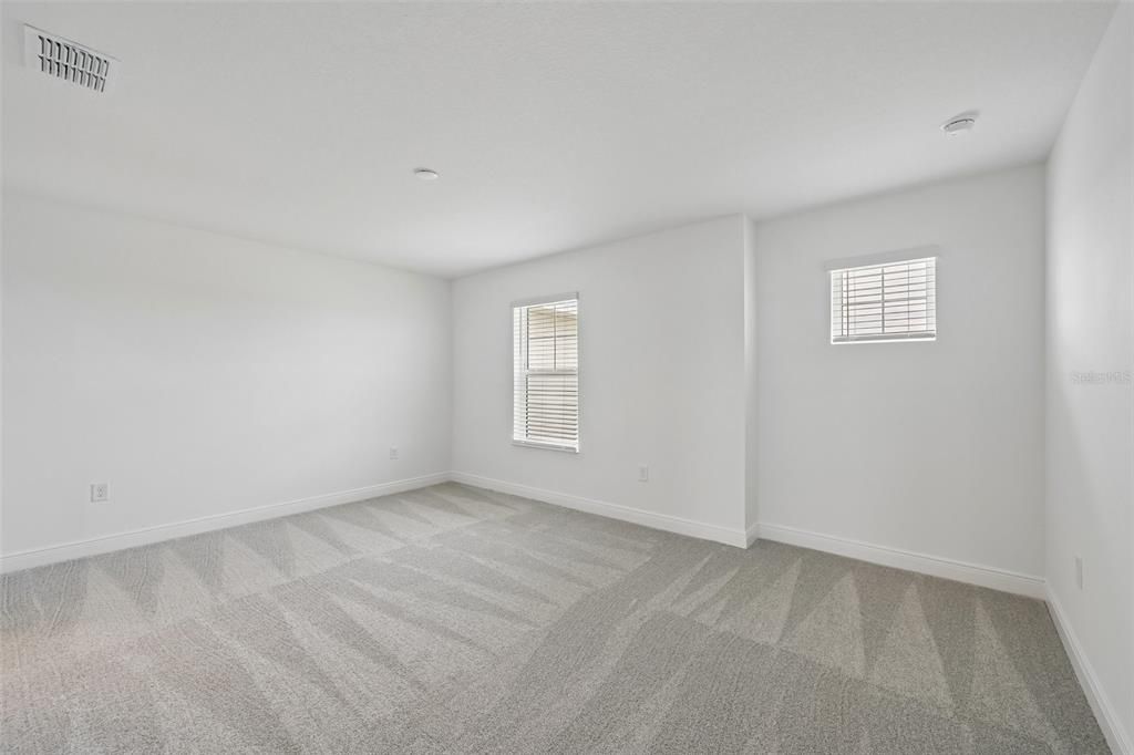 Active With Contract: $399,999 (3 beds, 2 baths, 1694 Square Feet)