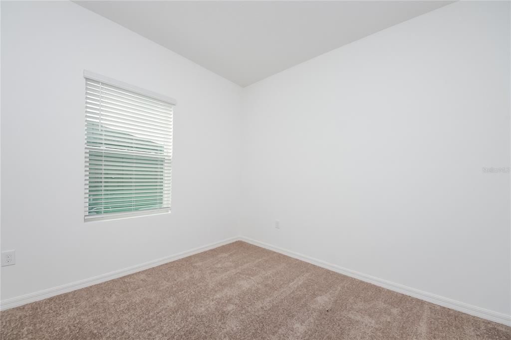 出租: $1,955 (3 贝兹, 2 浴室, 1307 平方英尺)