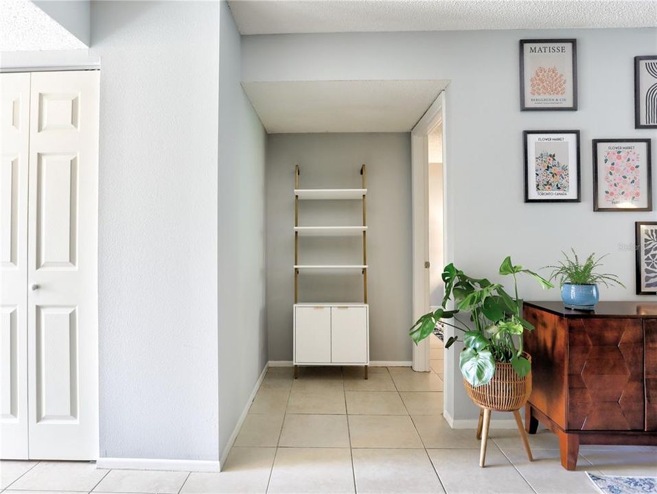 For Rent: $2,500 (2 beds, 2 baths, 1408 Square Feet)