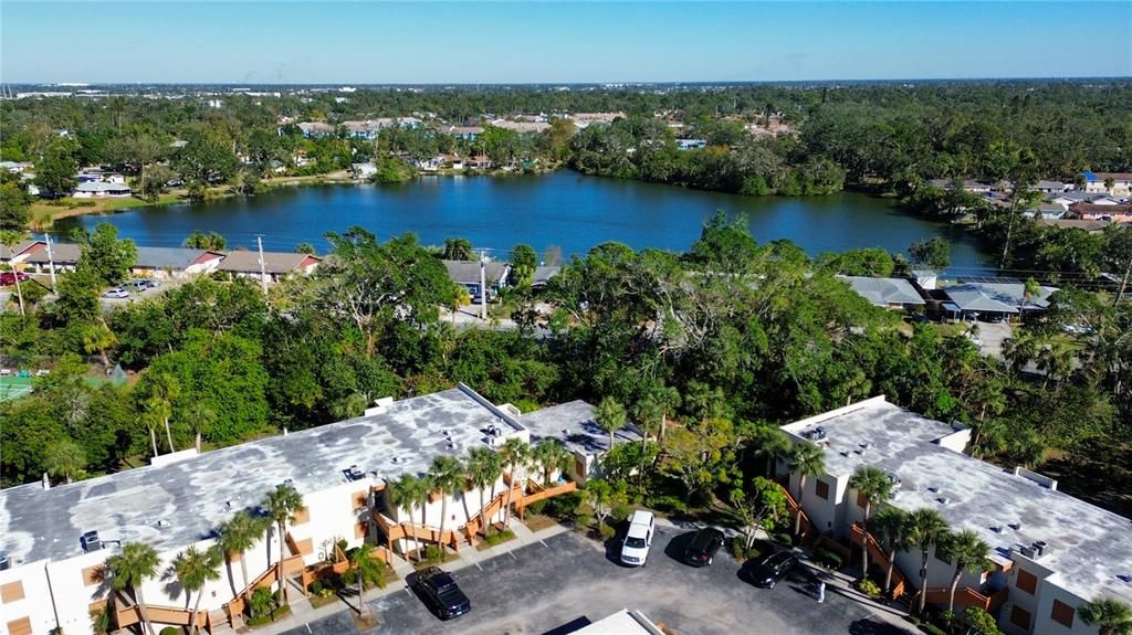 For Rent: $2,500 (2 beds, 2 baths, 1408 Square Feet)