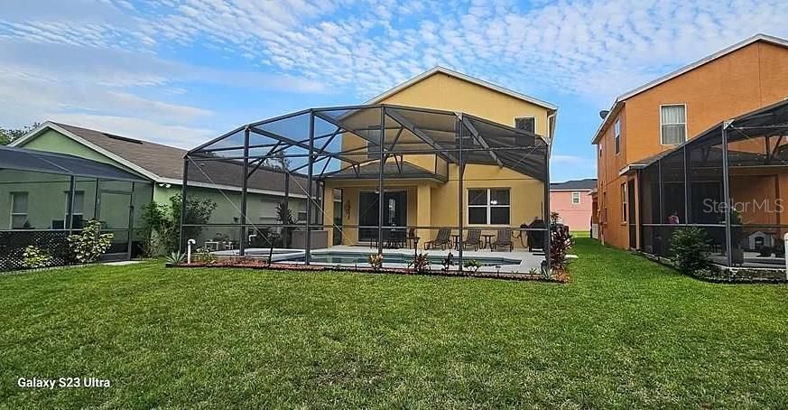 For Sale: $380,000 (4 beds, 3 baths, 1768 Square Feet)