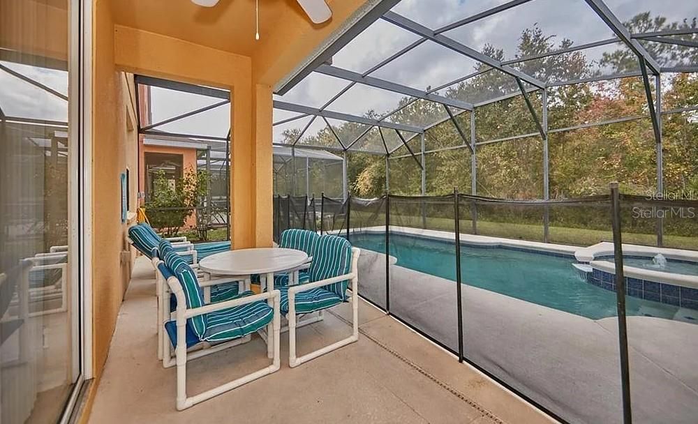 For Sale: $380,000 (4 beds, 3 baths, 1768 Square Feet)