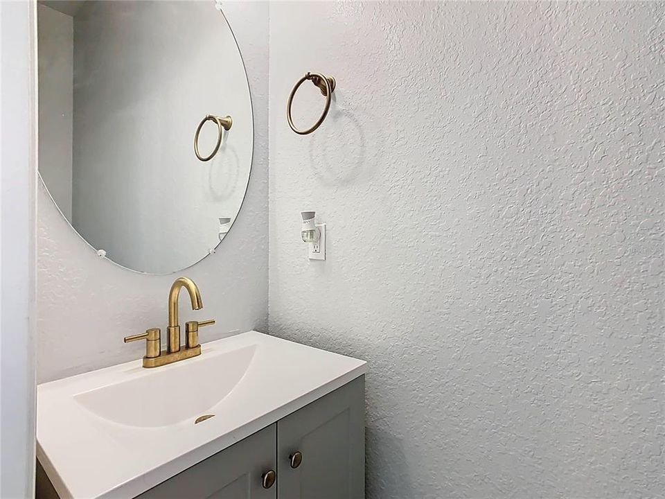 For Sale: $399,500 (3 beds, 2 baths, 1820 Square Feet)