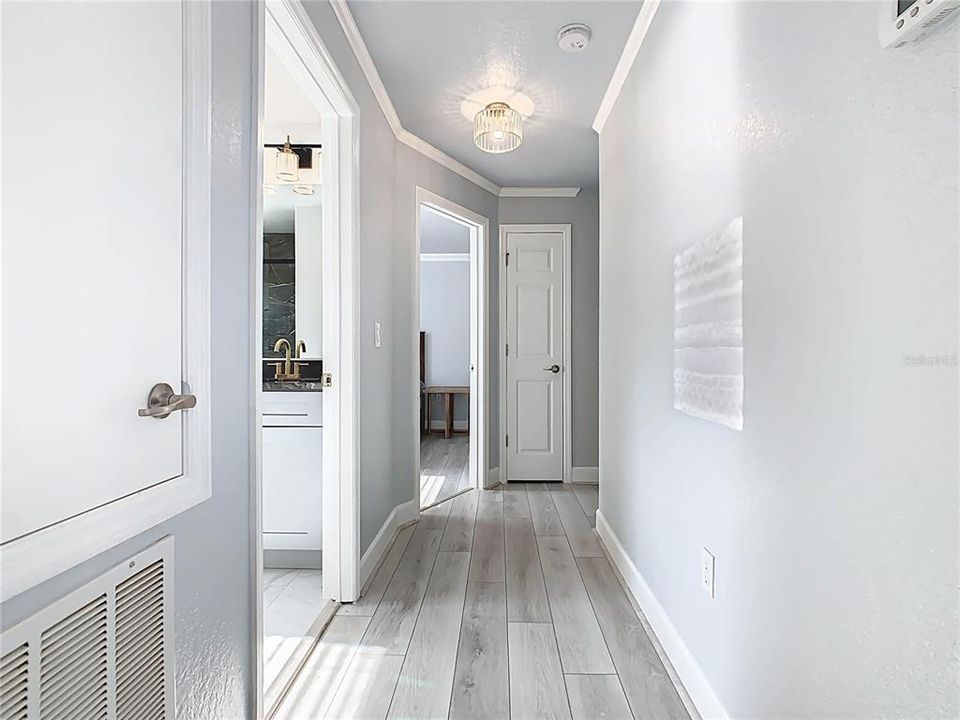 For Sale: $399,500 (3 beds, 2 baths, 1820 Square Feet)