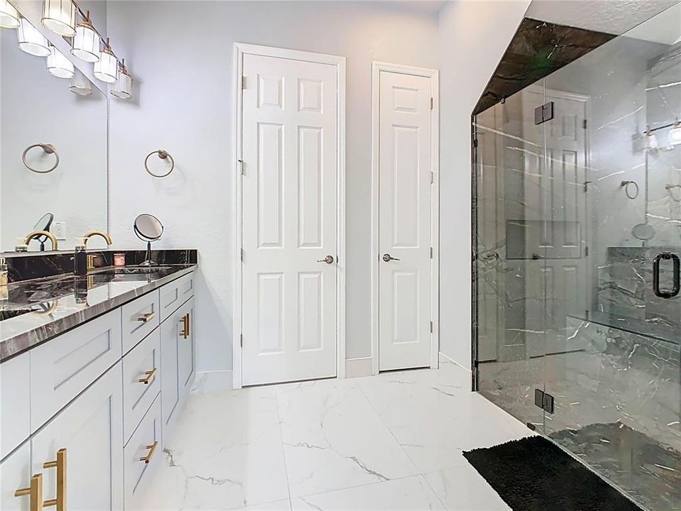 For Sale: $399,500 (3 beds, 2 baths, 1820 Square Feet)