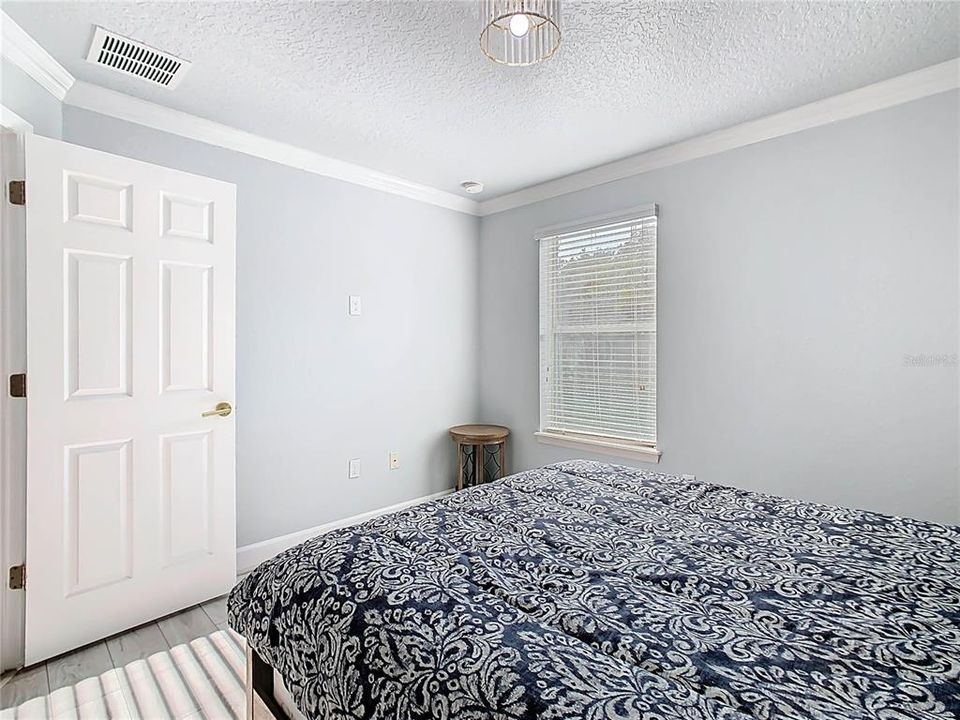 For Sale: $399,500 (3 beds, 2 baths, 1820 Square Feet)